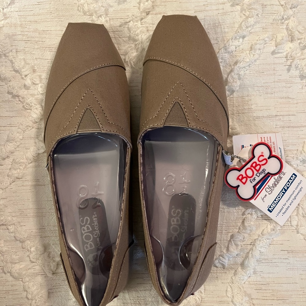 Bobs by Skechers Peace & Love Memory Foam Loafers Womens 8.5